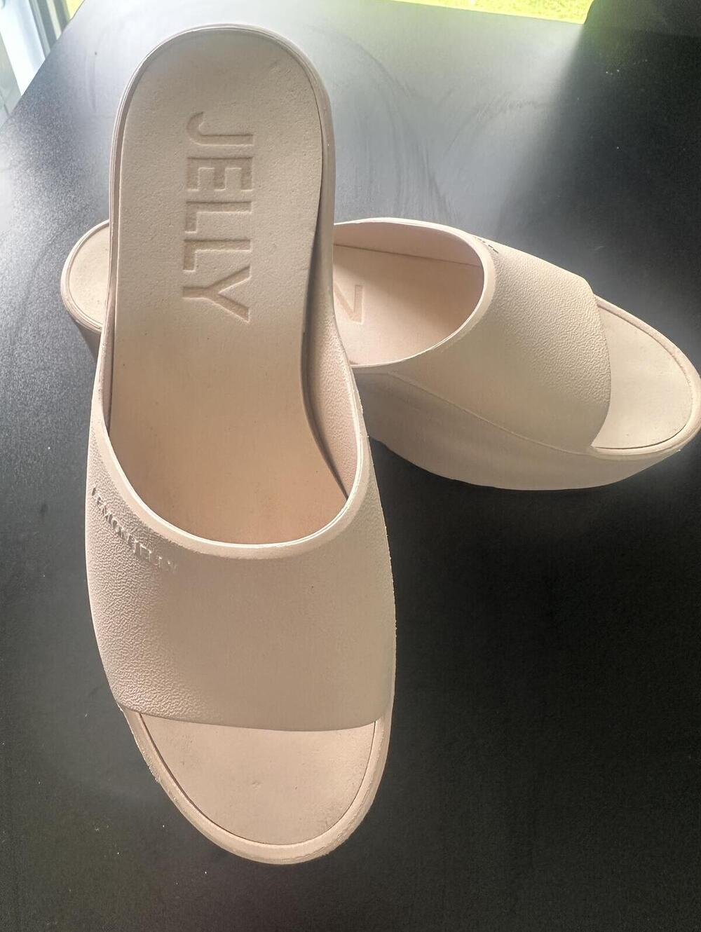 Lemon Jelly Platform Desert Beige Slide Sandals -size 40 (8.5-9)